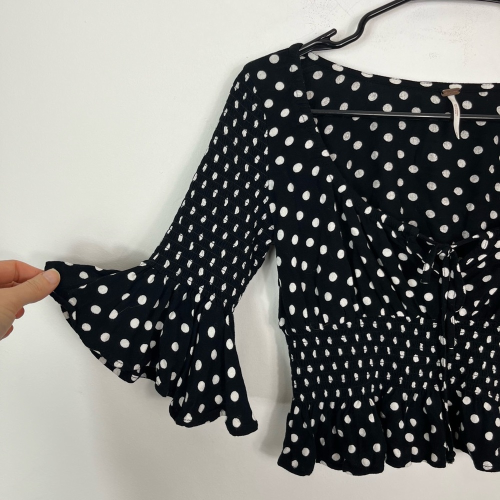 Free People A Bit of Something Sweet Black and White Polka Dot Top Sz XS - Picture 8 of 13